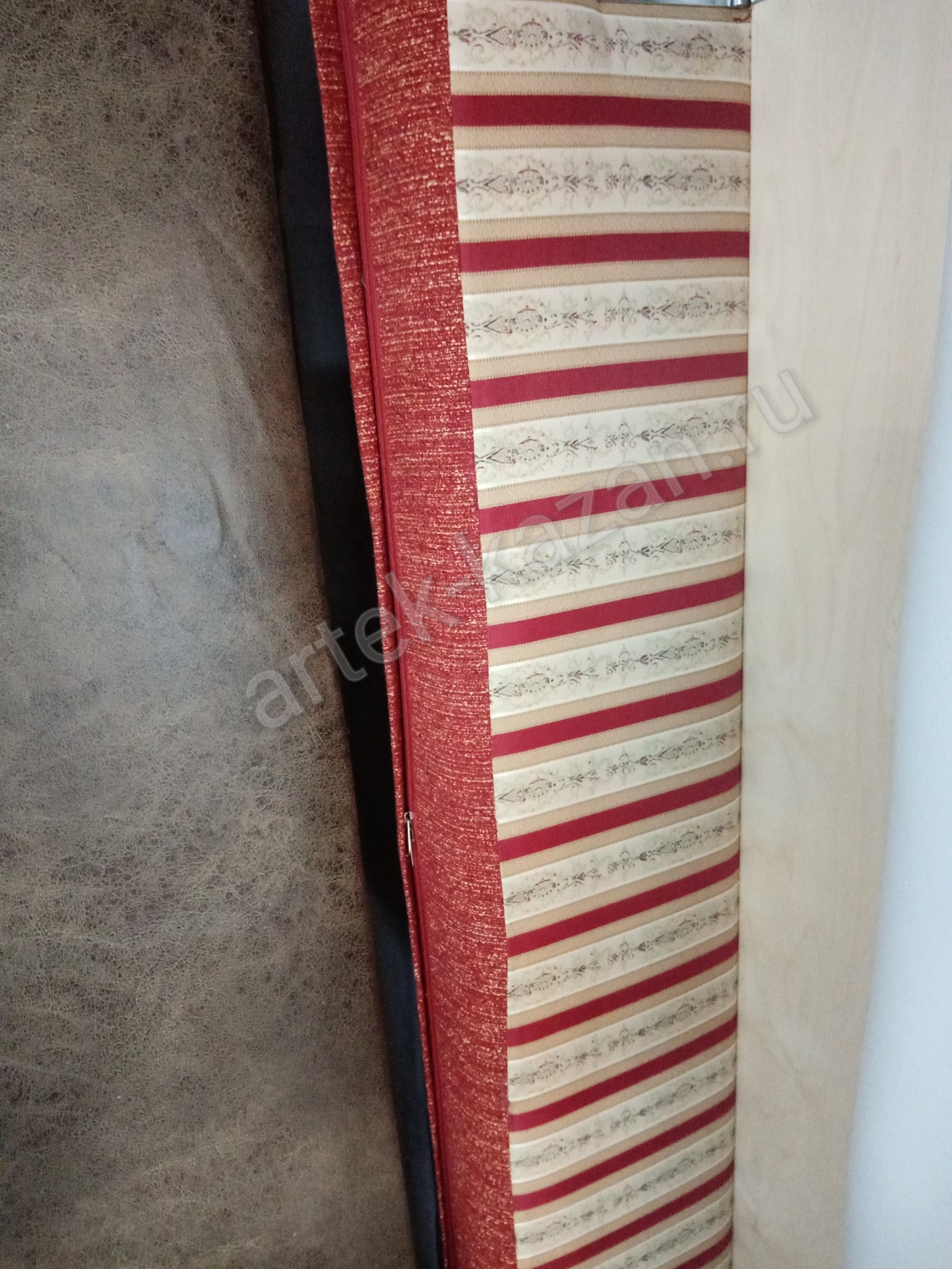 Фото 9. Купить недорогой диван по низкой цене от производителя можно у нас.